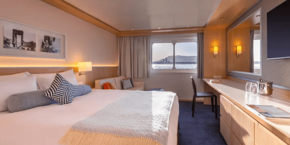 Ship accomodation